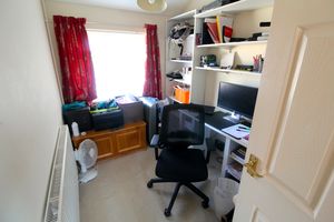 Bedroom- click for photo gallery
